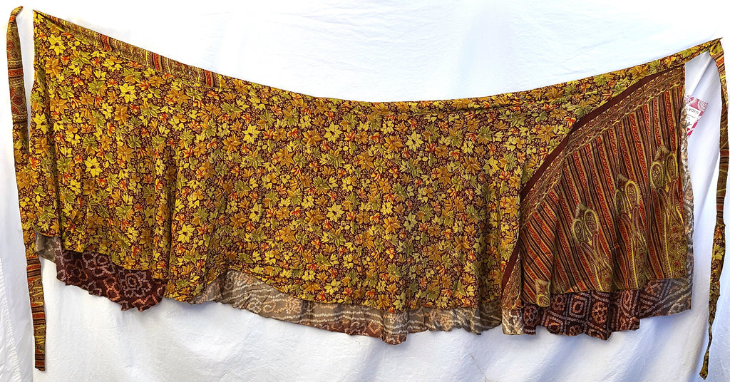 Autumnal Perfection! - Darn Good Yarn Goddess-sized Mini skirt